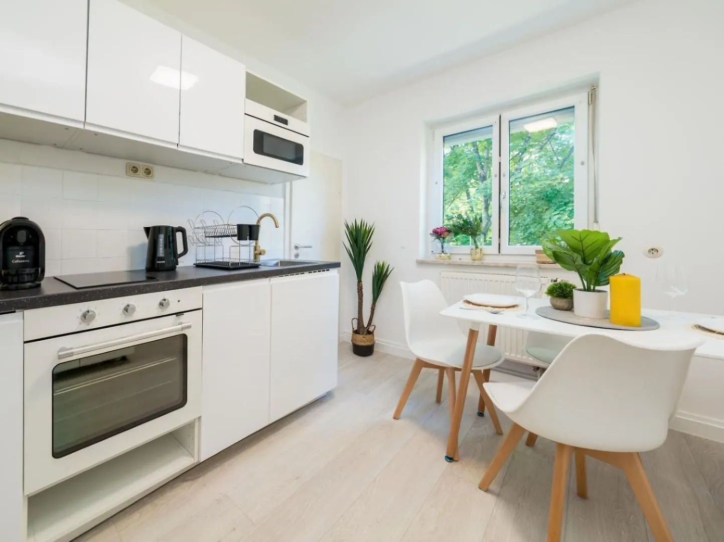 Appartamento Og2 M 70M2 Grosse 2-Zimmer City Wohnung Naehe Salzburg Freilassing